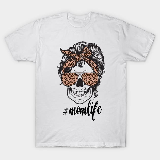 Mom Life Skull Cheetah print Retro Bandana T-Shirt by PIIZ